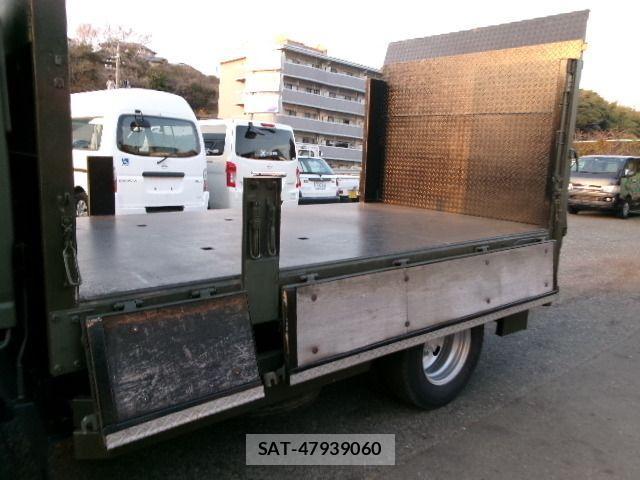 Isuzu ELF TRUCK 2008-12 4591482-15