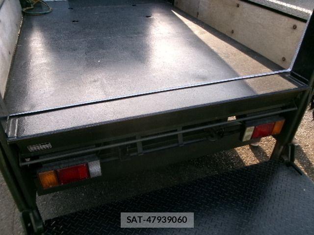 Isuzu ELF TRUCK 2008-12 4591482-18