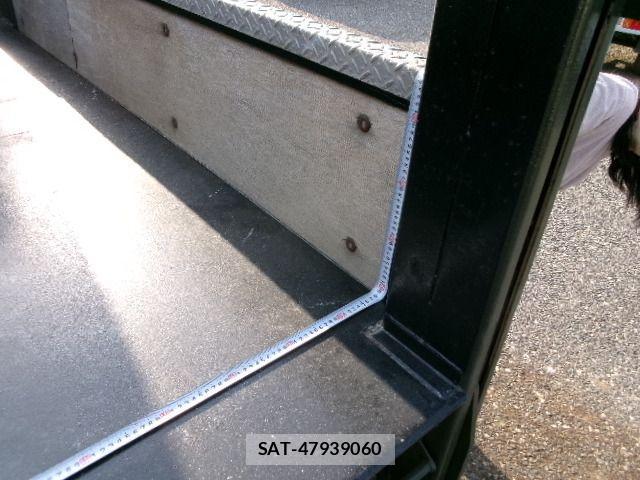 Isuzu ELF TRUCK 2008-12 4591482-19