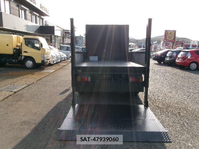 Isuzu ELF TRUCK 2008-12 4591482-5