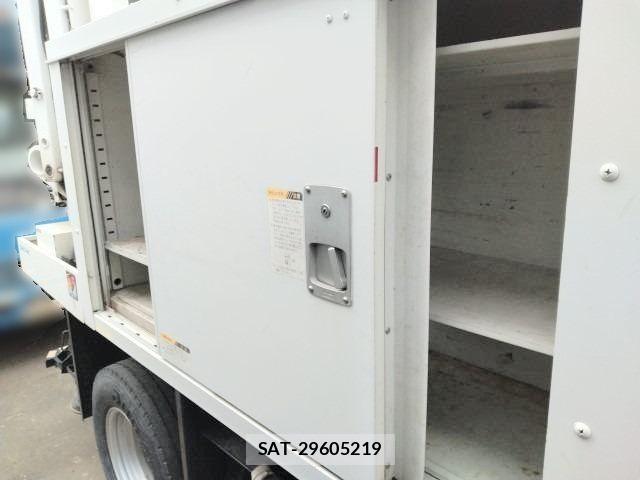 Isuzu ELF TRUCK 2014-02 4591493-17