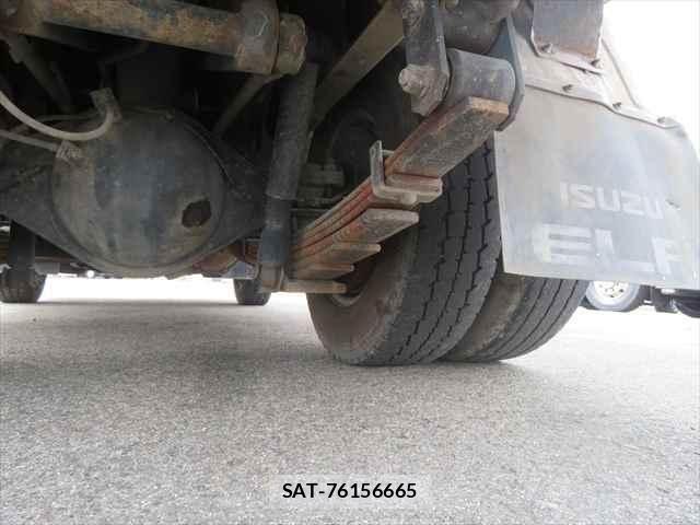 Isuzu ELF TRUCK 2007-05 4638781-20