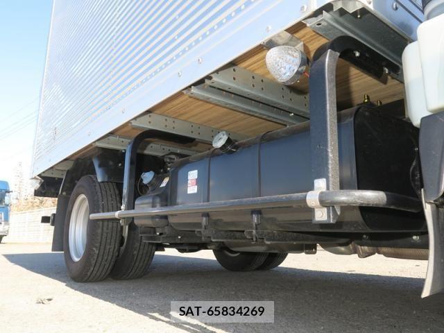 Isuzu ELF TRUCK 2025-01 4638756-12