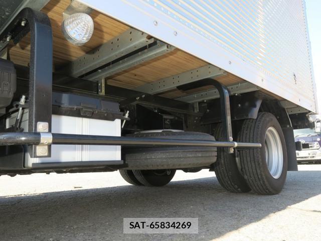 Isuzu ELF TRUCK 2025-01 4638756-13