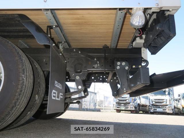 Isuzu ELF TRUCK 2025-01 4638756-15