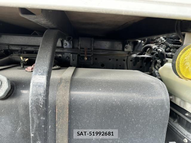 Isuzu ELF TRUCK 2019-10 4638792-19