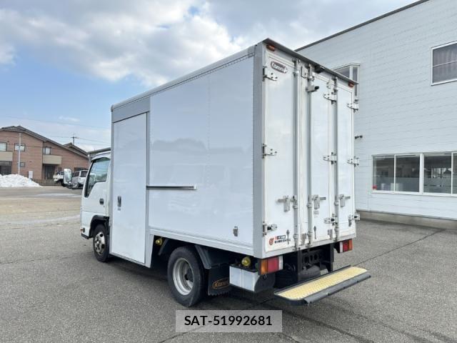 Isuzu ELF TRUCK 2019-10 4638792-2