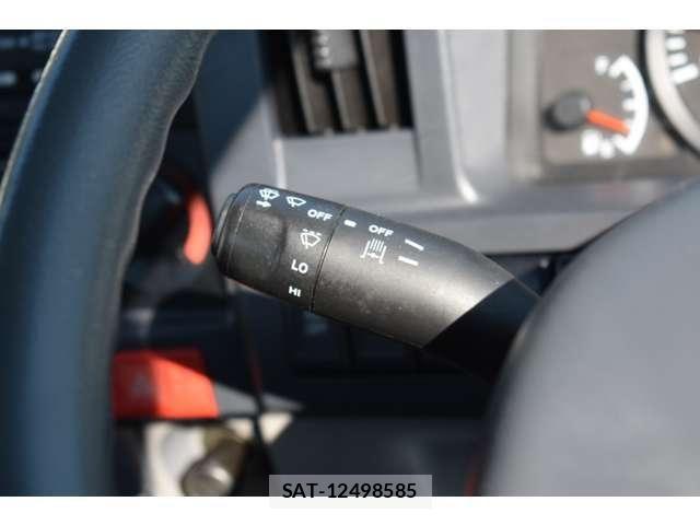 Isuzu ELF TRUCK 2014-03 4753204-14