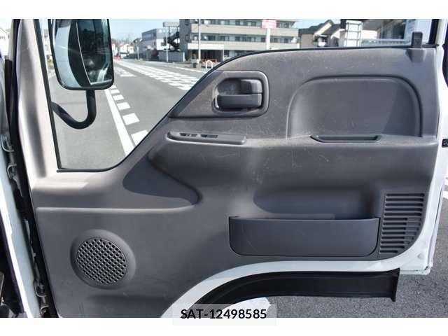 Isuzu ELF TRUCK 2014-03 4753204-8