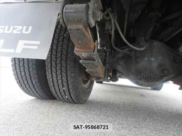 Isuzu ELF TRUCK 2019-04 4753167-18