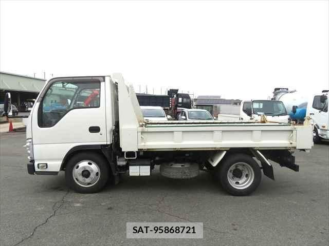 Isuzu ELF TRUCK 2019-04 4753167-8
