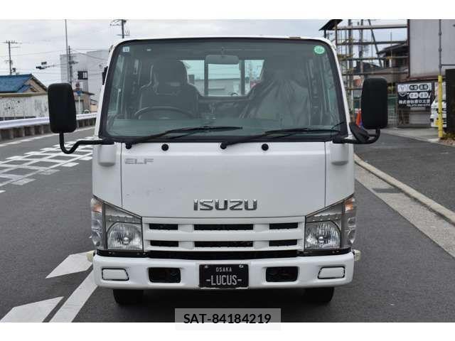 Isuzu ELF TRUCK 2013-11 4753217-3