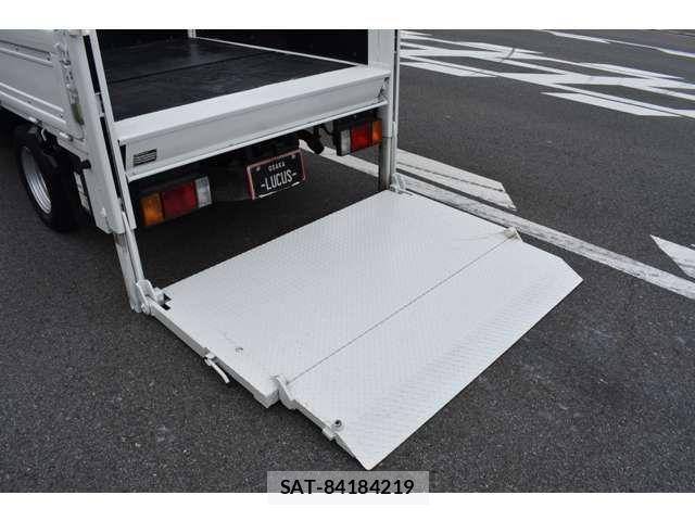 Isuzu ELF TRUCK 2013-11 4753217-6