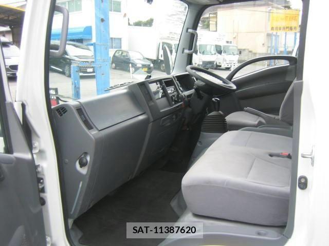 Isuzu ELF TRUCK 2016-02 4753164-27