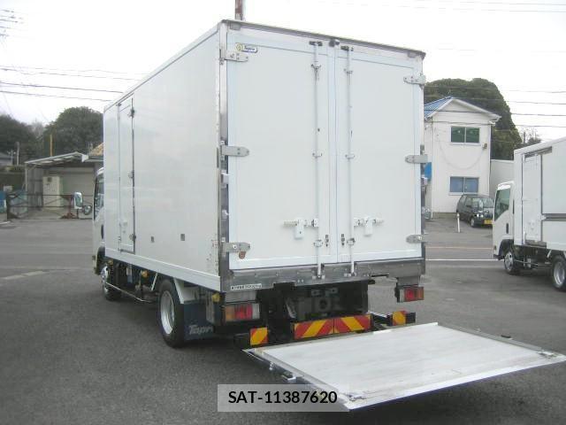Isuzu ELF TRUCK 2016-02 4753164-4