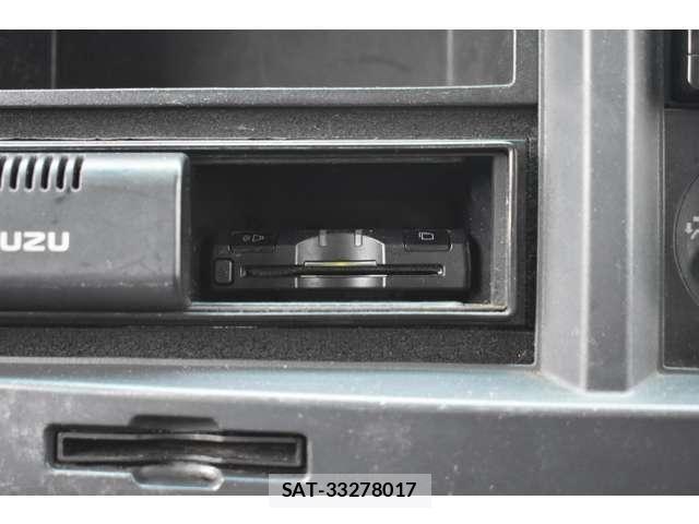 Isuzu ELF TRUCK 2011-01 4753215-21