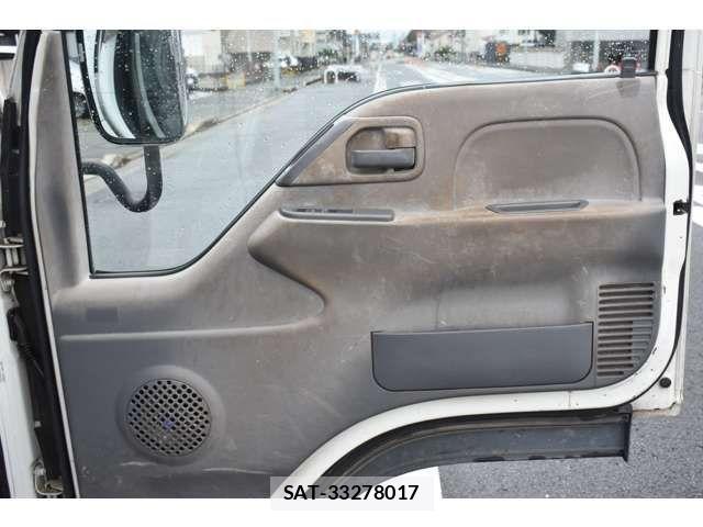 Isuzu ELF TRUCK 2011-01 4753215-8