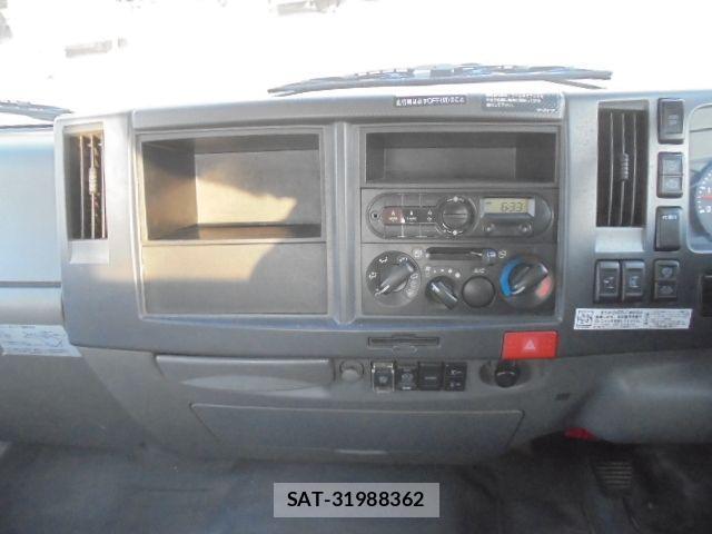 Isuzu ELF TRUCK 2016-01 4753174-10