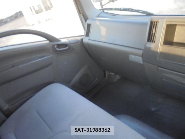 Isuzu ELF TRUCK 2016-01 4753174-12