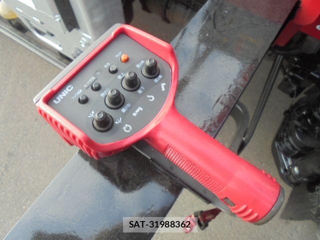 Isuzu ELF TRUCK 2016-01 4753174-13