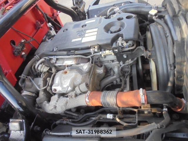 Isuzu ELF TRUCK 2016-01 4753174-14