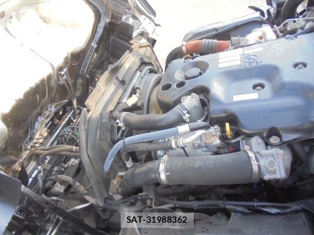 Isuzu ELF TRUCK 2016-01 4753174-15