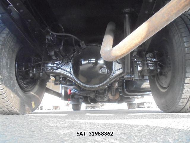 Isuzu ELF TRUCK 2016-01 4753174-19