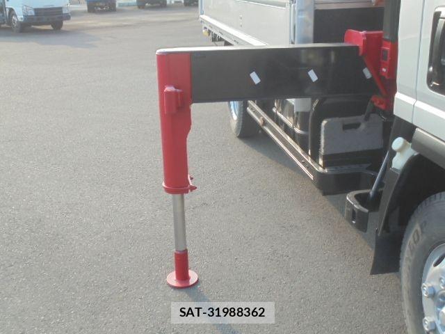 Isuzu ELF TRUCK 2016-01 4753174-20
