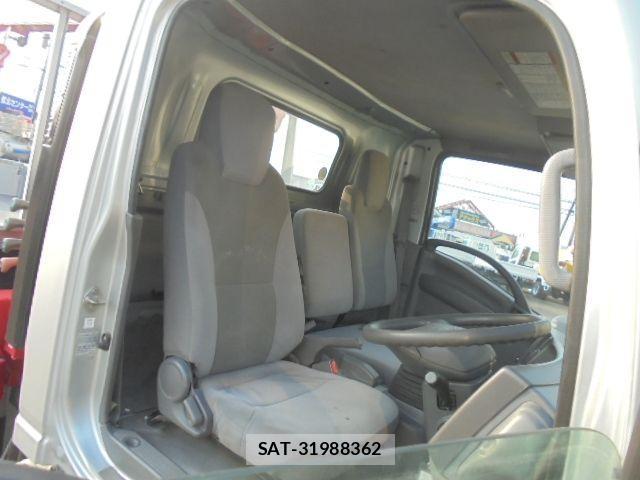 Isuzu ELF TRUCK 2016-01 4753174-6