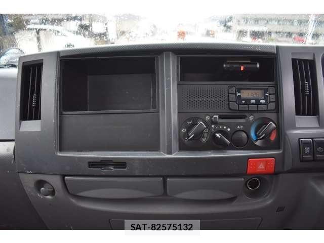 Isuzu ELF TRUCK 2016-01 4753185-21