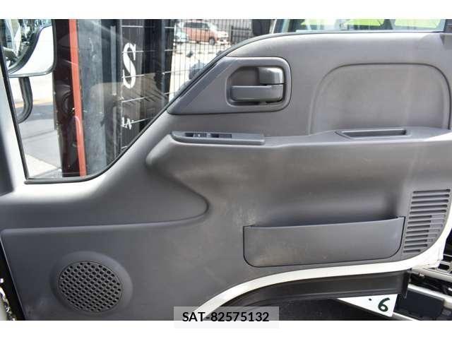 Isuzu ELF TRUCK 2016-01 4753185-8