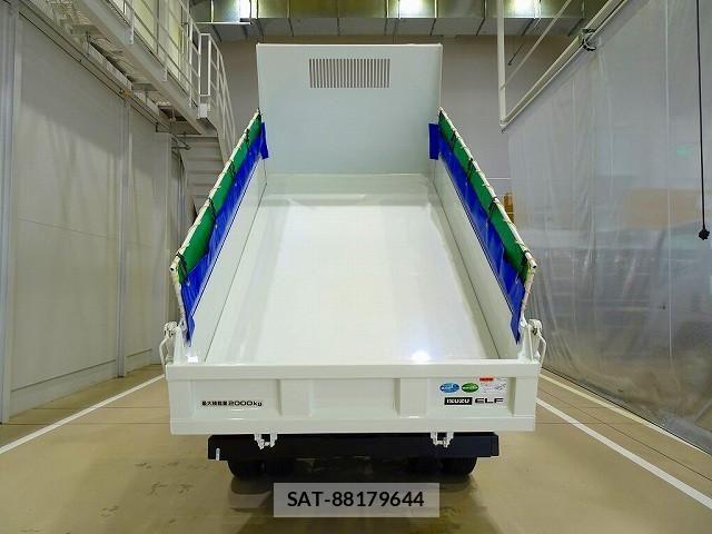Isuzu ELF TRUCK 2026-02 4753150-25