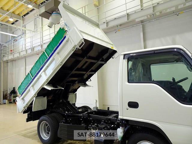 Isuzu ELF TRUCK 2026-02 4753150-26