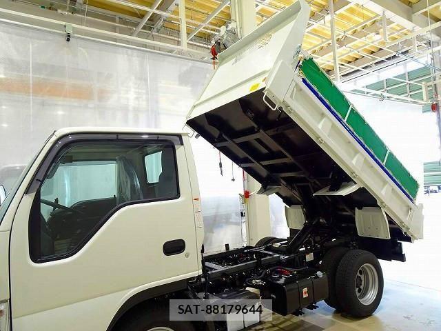 Isuzu ELF TRUCK 2026-02 4753150-27