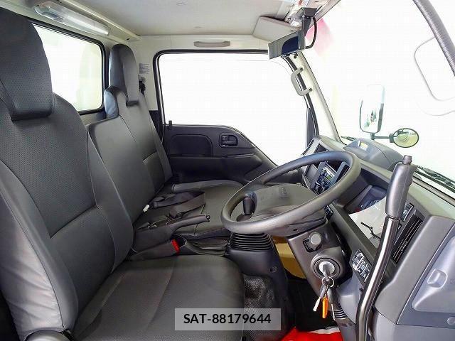 Isuzu ELF TRUCK 2026-02 4753150-5