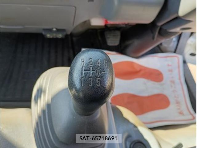Isuzu ELF TRUCK 2021-02 4753144-28