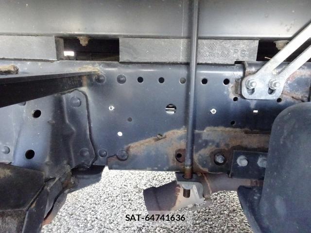 Isuzu ELF TRUCK 2019-08 4753149-18