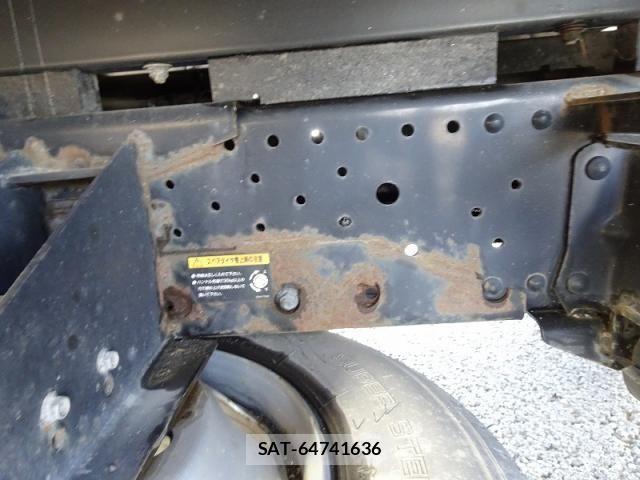 Isuzu ELF TRUCK 2019-08 4753149-21