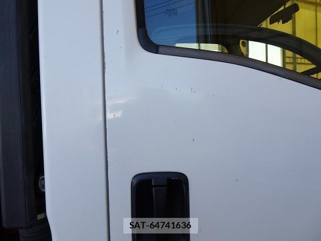 Isuzu ELF TRUCK 2019-08 4753149-28