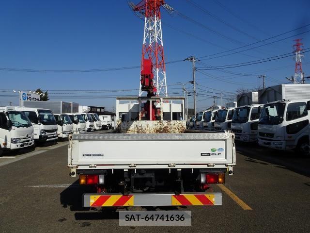 Isuzu ELF TRUCK 2019-08 4753149-5