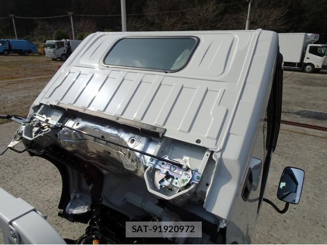 Isuzu ELF TRUCK 2025-12 4939590-26