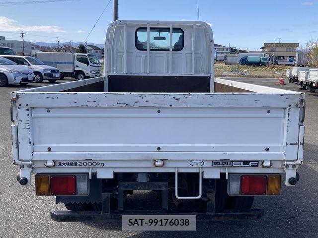 Isuzu ELF TRUCK 2005-06 4939756-3
