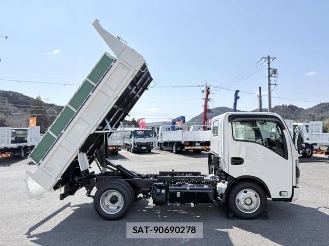 Isuzu ELF TRUCK 2026-01 4939586-11