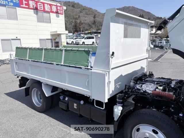 Isuzu ELF TRUCK 2026-01 4939586-23