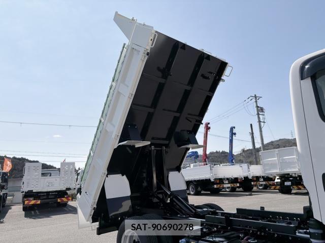 Isuzu ELF TRUCK 2026-01 4939586-25