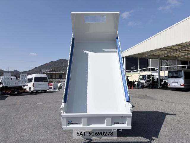 Isuzu ELF TRUCK 2026-01 4939586-6