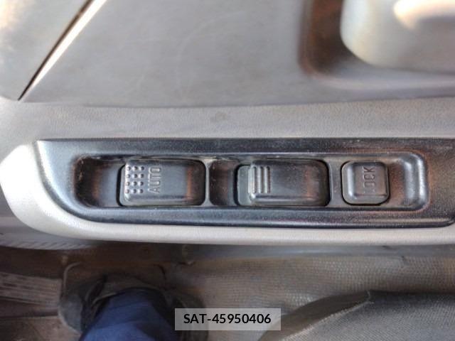 Isuzu ELF TRUCK 2005-03 4939754-11