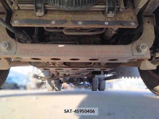 Isuzu ELF TRUCK 2005-03 4939754-18