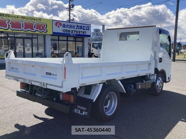 Isuzu ELF TRUCK 2024-02 4939596-4