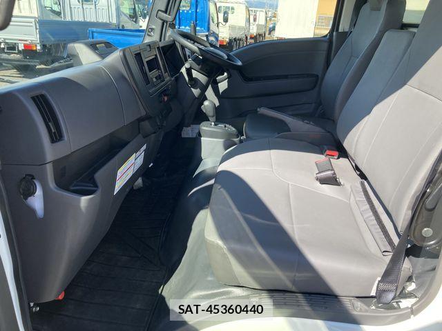Isuzu ELF TRUCK 2024-02 4939596-6